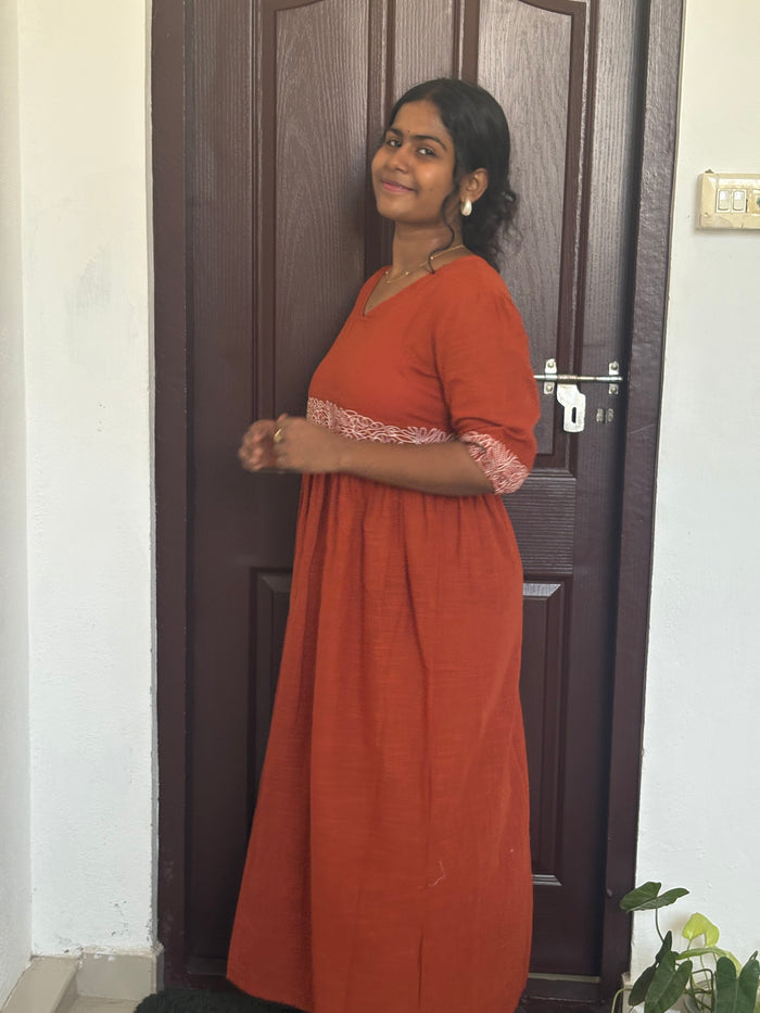 Abstract  Maxi
