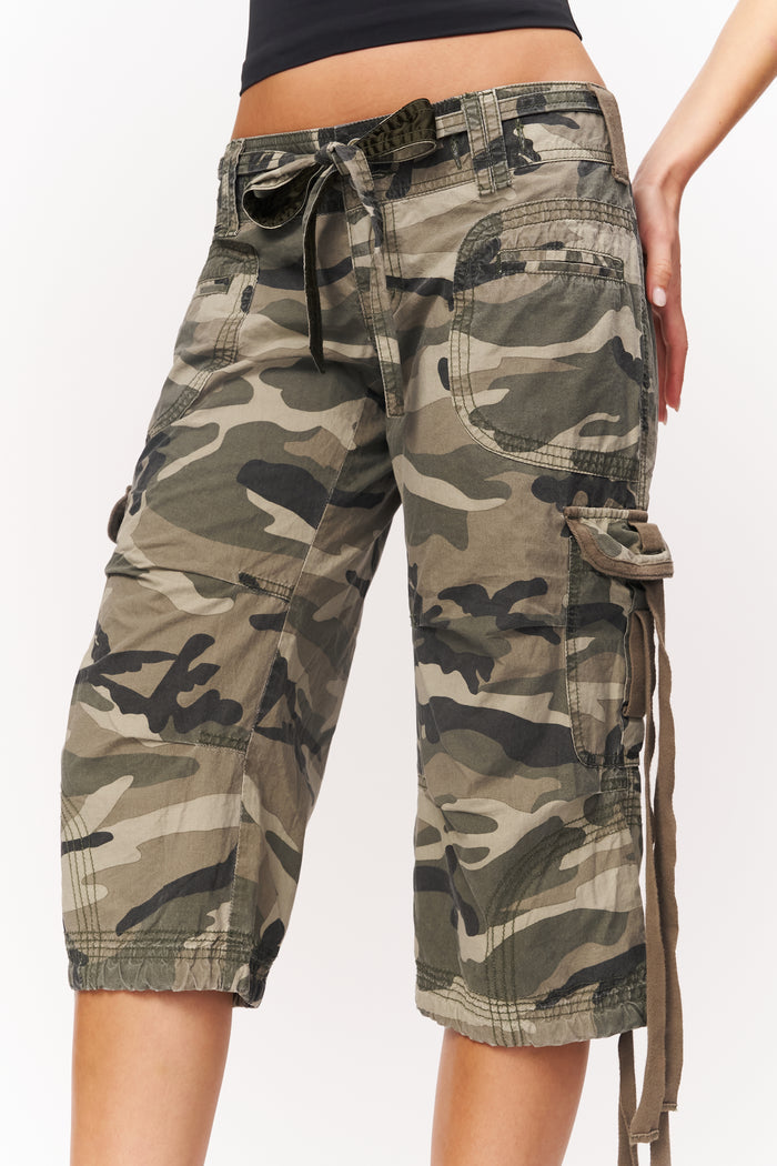 CARGO CAPRI PANT