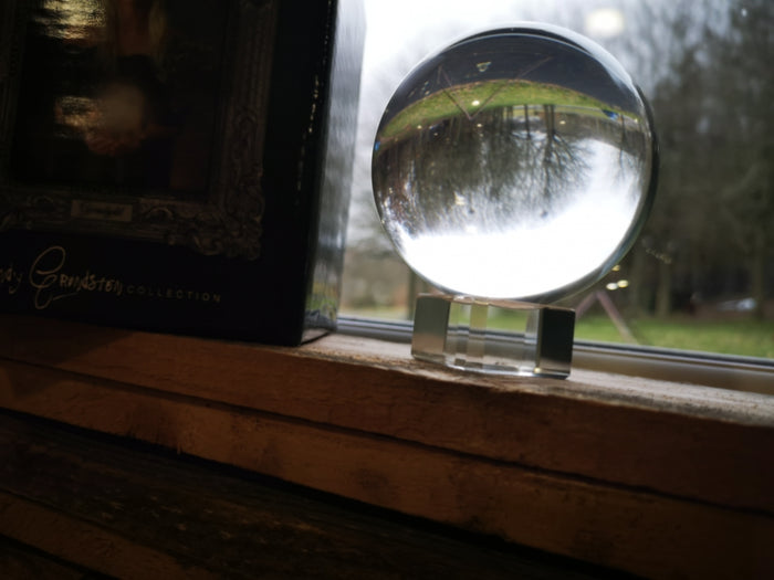 Earthstore® Cindy Grundsten Crystal Ball - gazing or crystal visioning, manifest, scrying