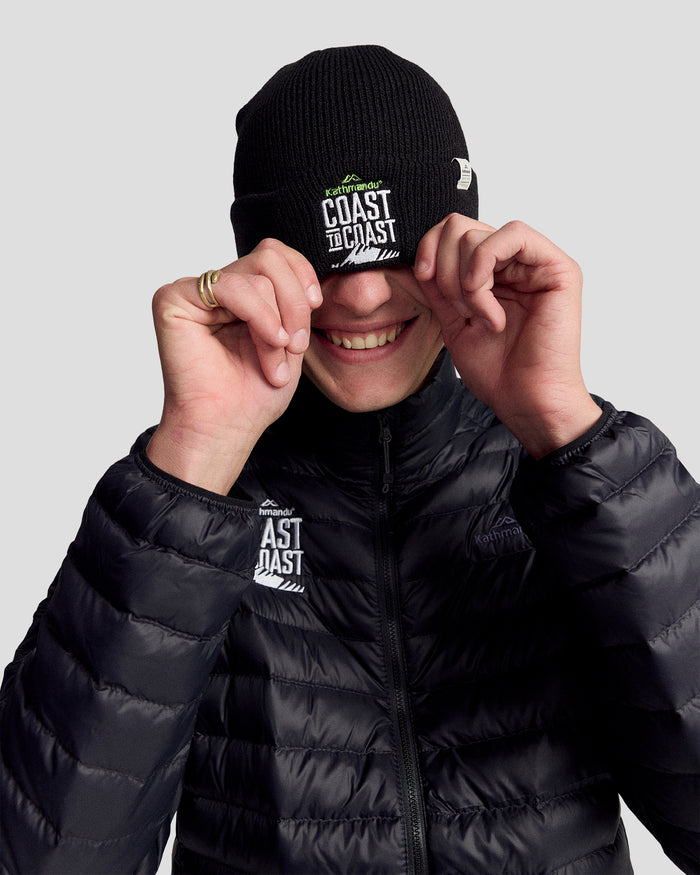 b2617_o4w_coast_to_coast_fyfe_beanie_d_1600x2000_2a2e340_1763339418000