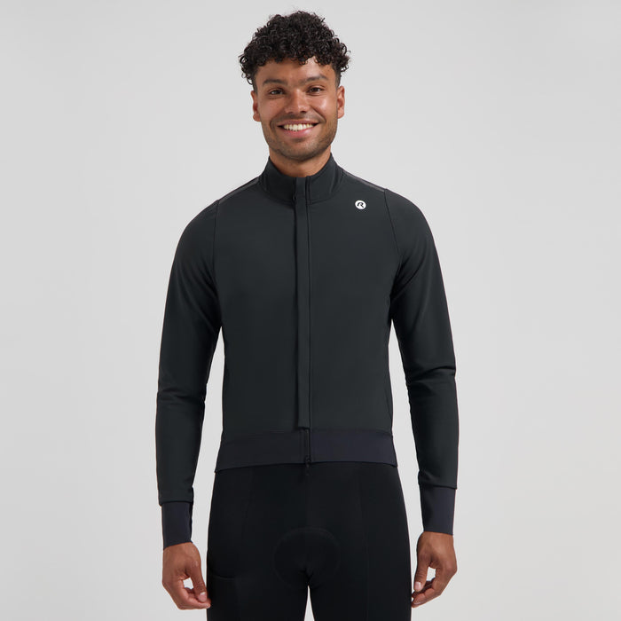 Rogelli Distance II fietsjack heren zwart gedragen voorkant.
