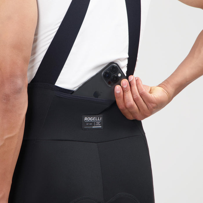 Detail van Rogelli Distance II lange fietsbroek heren zwart met zakken achterkant.