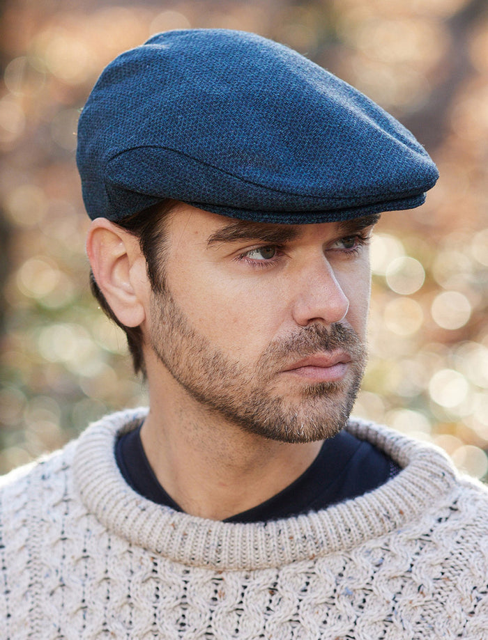 Donegal Tweed Flat Cap - Black Twill #color_black-twill