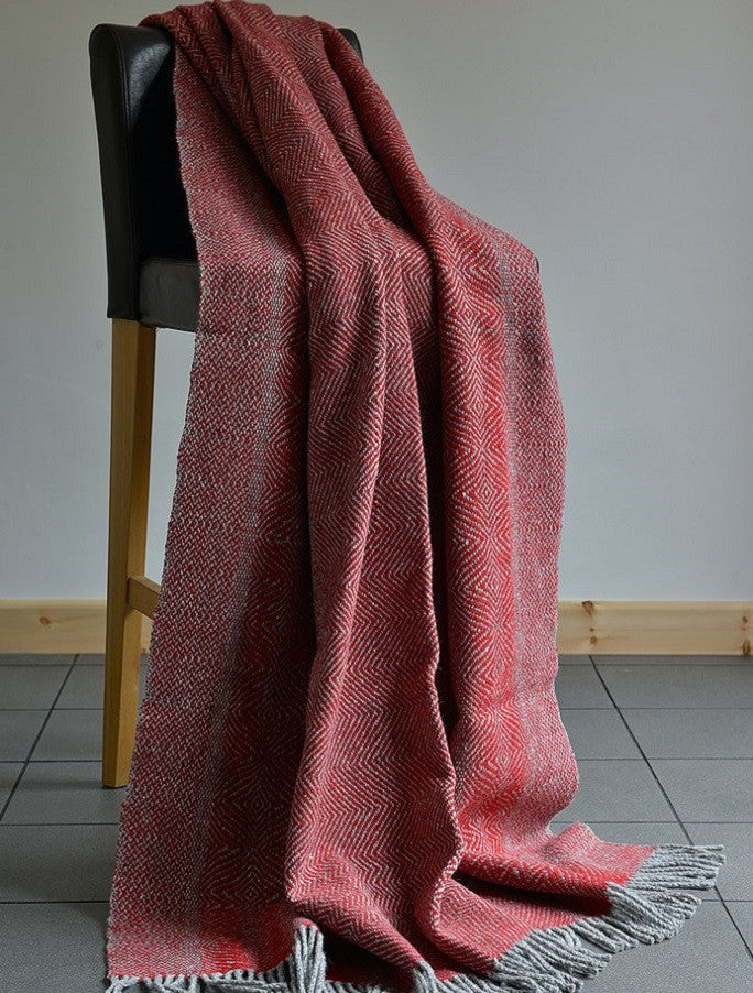 Donegal Tweed Large Undulating Twill Throw - Poppy #color_poppy
