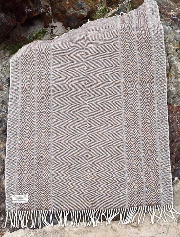 Donegal Tweed Large Undulating Twill Throw - Donegal Tan #color_donegal-tan