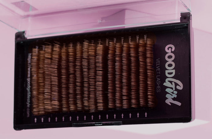 Hazelnut Lashes