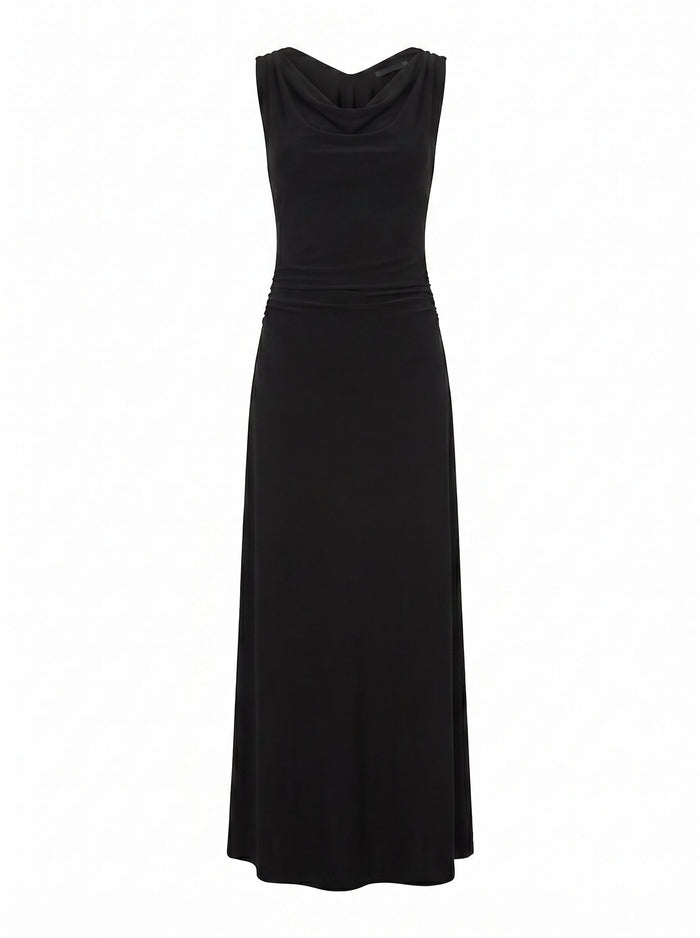 Jae Petite Bubble Back Hardware Maxi Dress Forever New