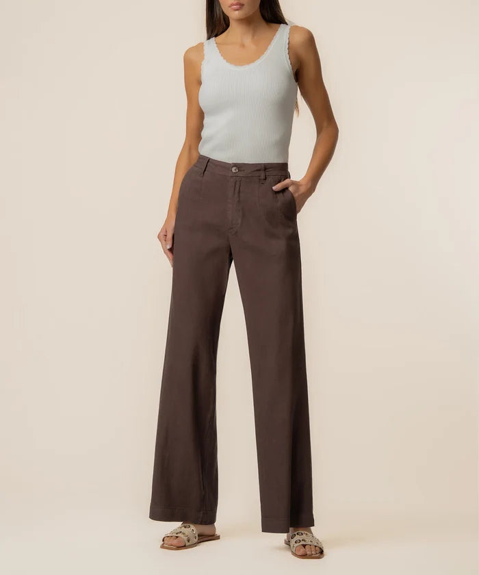 Kut | Meg Linen High Rise Wide Straight Leg in Chocolate