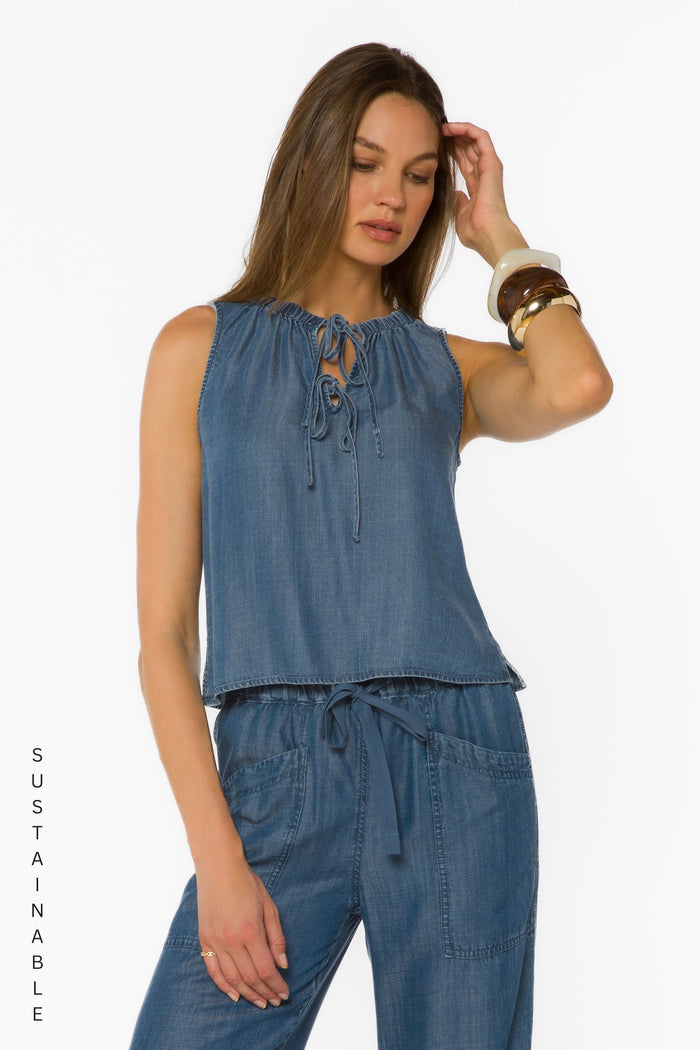 Layla Calva Tank