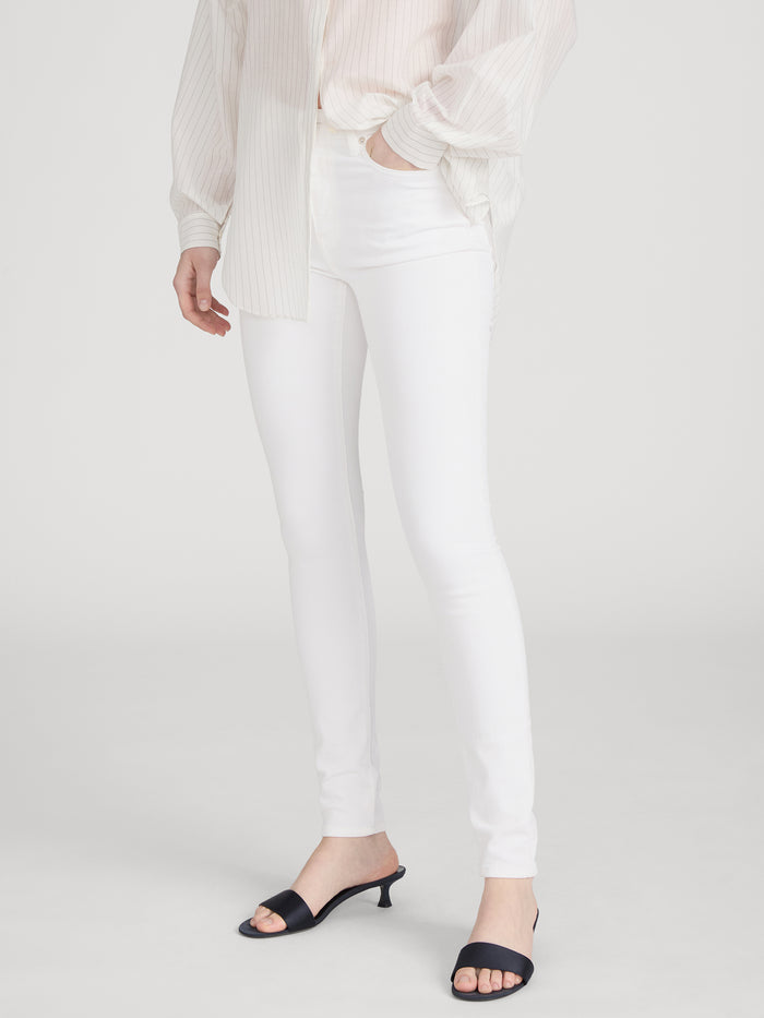 Jean on model side