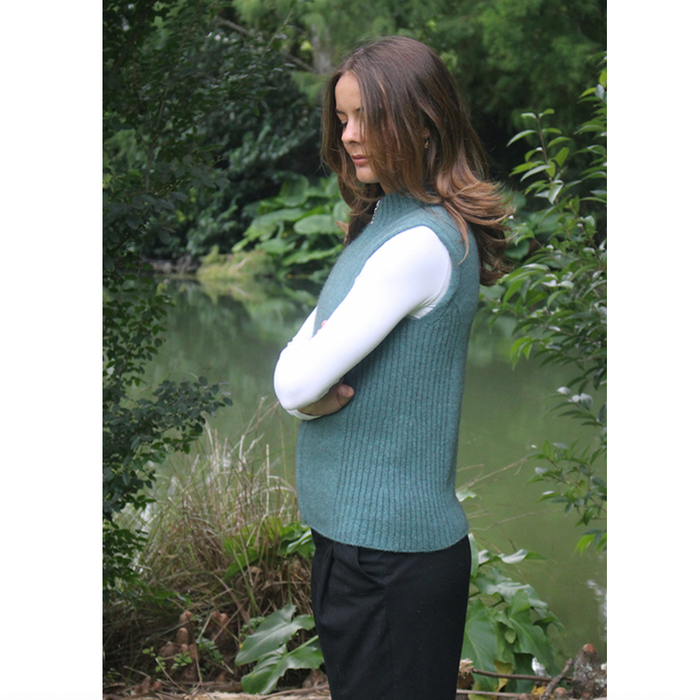 Lothlorian - Zip Vest with Rib Detail (9978)Sage