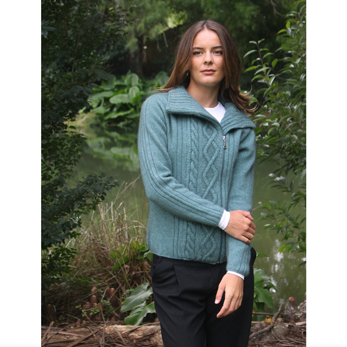 Lothlorian Merino - Possum Offset Cable Jacket (9825)Sage