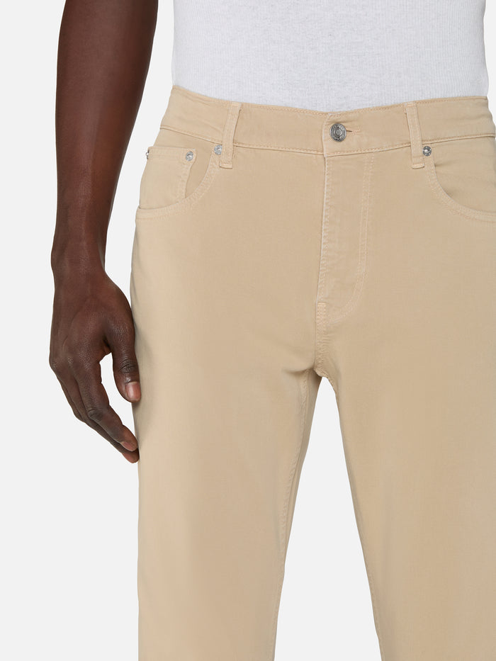 jeans front detail image alt:fit1 alt:size