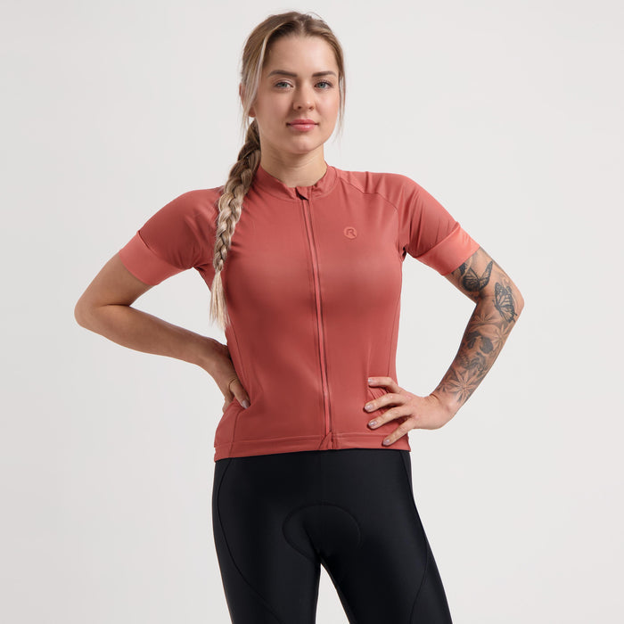 Rogelli Modesta fietsshirt dames koraal korte mouw gedragen voorkant.