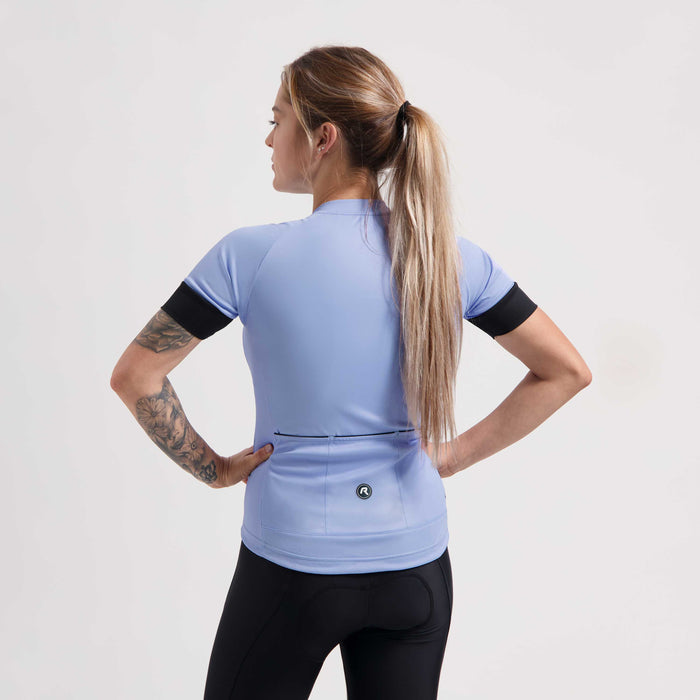 Rogelli Modesta fietsshirt dames lila korte mouw gedragen achterkant.