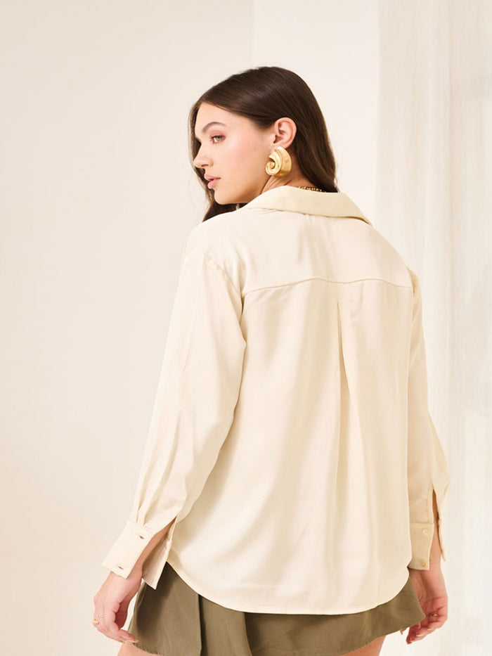 Off White Regular Fit Party Shirt for Women | Cutaway Collar