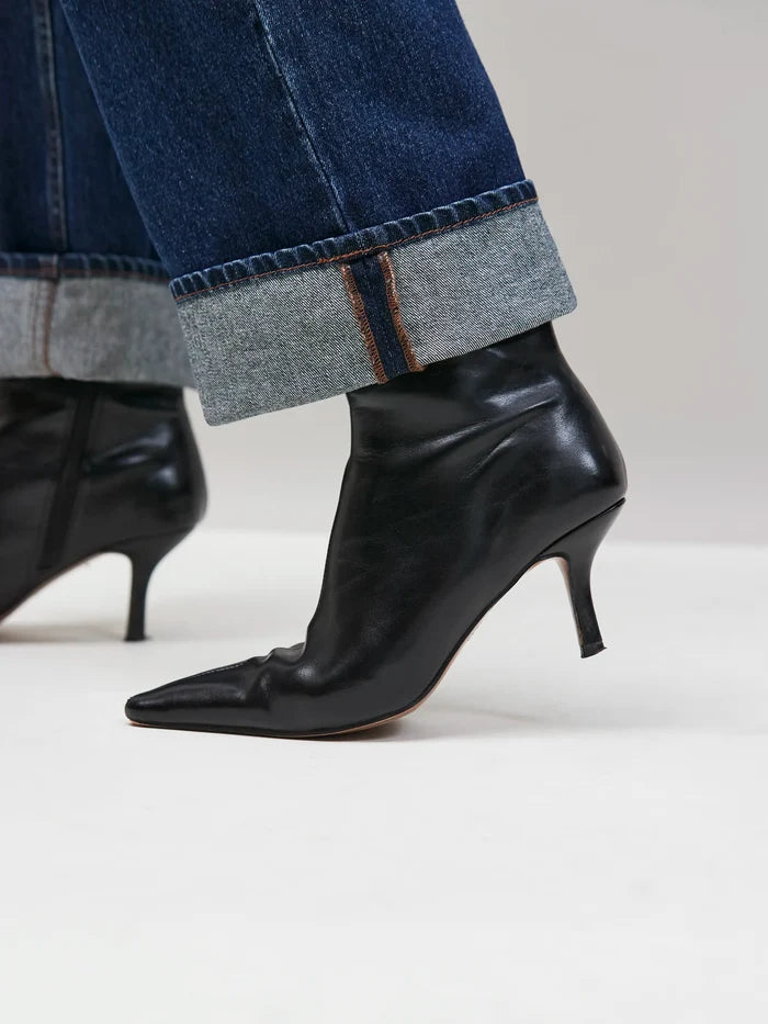 Petite Blue Denim Turn Up Hem Jeans
