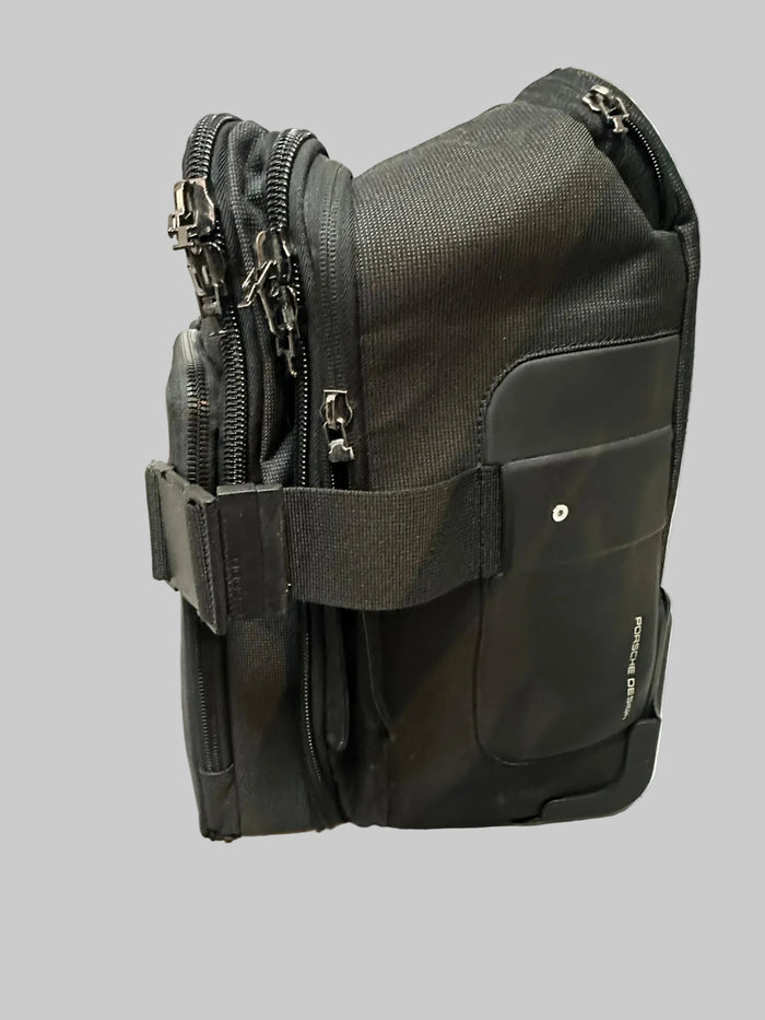 PORSCHE DESIGN P2000 Roller Luggage (used)