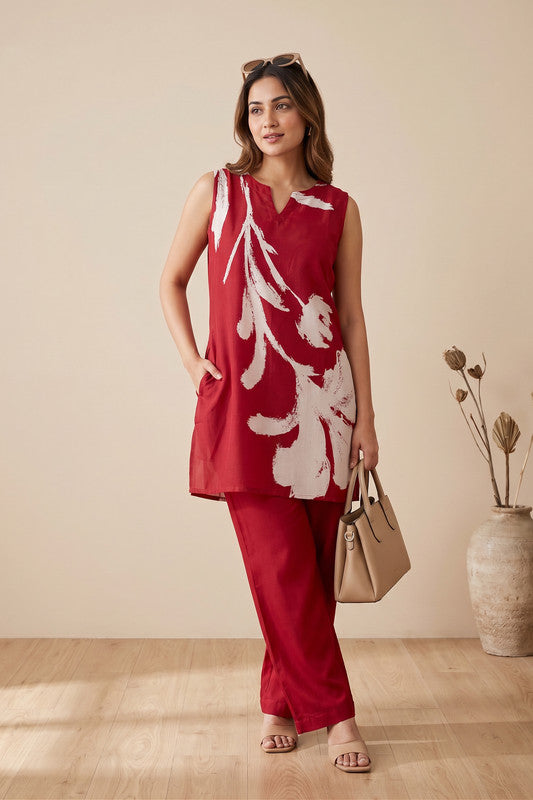 Red Artistic Floral Printed Sleeveless Tunic & Straight Pants Russian Silk Co-ord Set