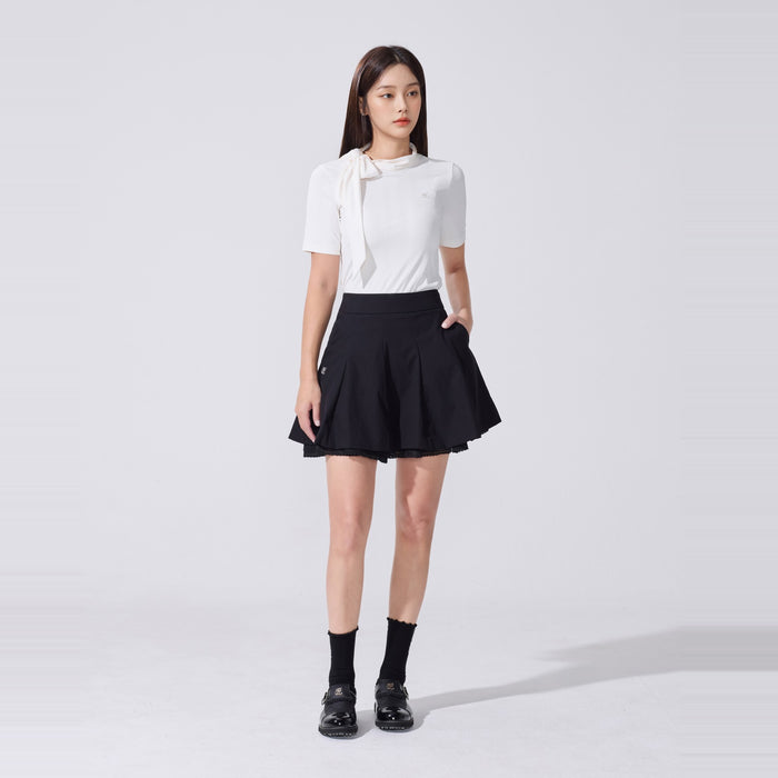 Ribbon High Neck Seven-Button T-Shirt (White)