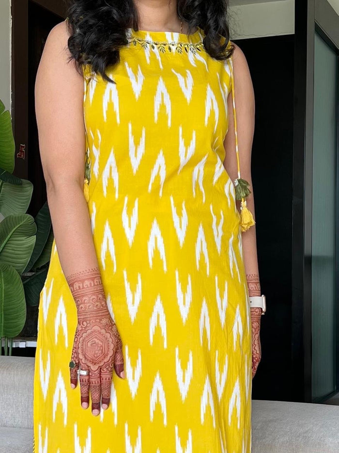 Roshni Sleeveless Cotton Tassel Kurta- Ikkat Yellow