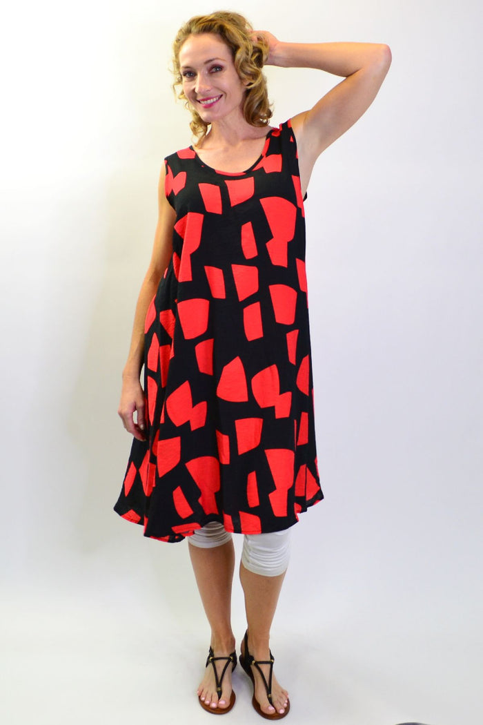 Cordelia St Shapes A line shift tunic dress, shown in soft fabric with a relaxed fit, long sleeves, and a simple round neckline.