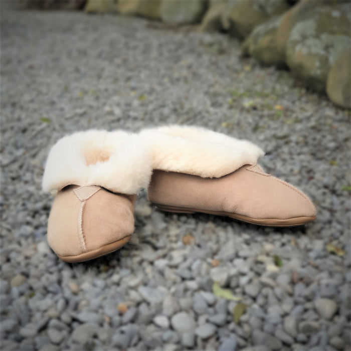 Mel Slipper in Cane