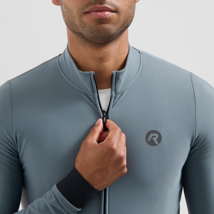 Detail van Rogelli Signature fietsshirt heren ardesia lange mouw voorkant.