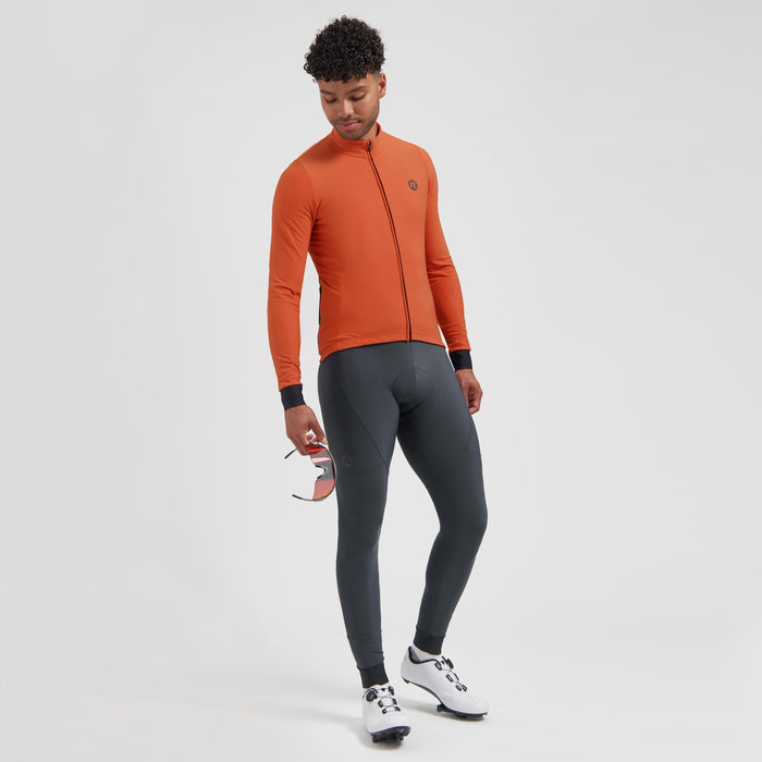Rogelli Signature fietsshirt heren oranje lange mouw gedragen totaalshot.