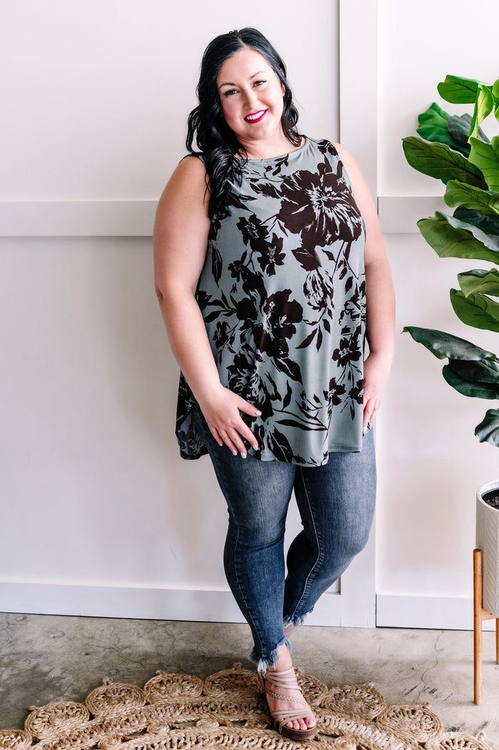 Sleeveless Floral Tunic In Eucalyptus