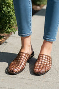 jelly sandals, woven slides, lucite shoes, summer footwear, retro sandals, beach slides, breathable flats, lightweight summer shoes, women’s jelly slides