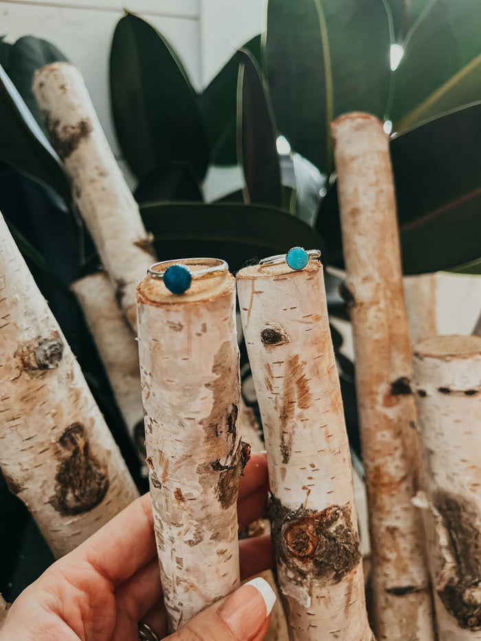 the 'smooth round' ring