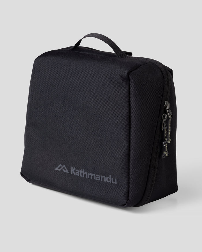 b1646_902_toiletry_wash_bag_black_a_1600x2000_2a2e340_1756934088000