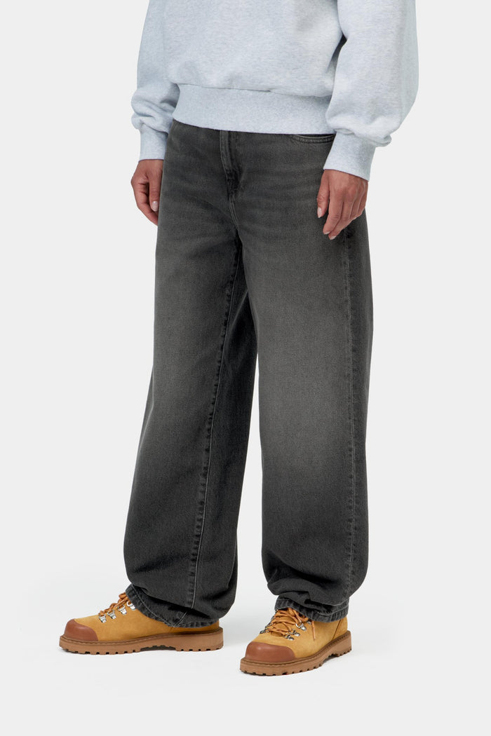 W Arin Pant