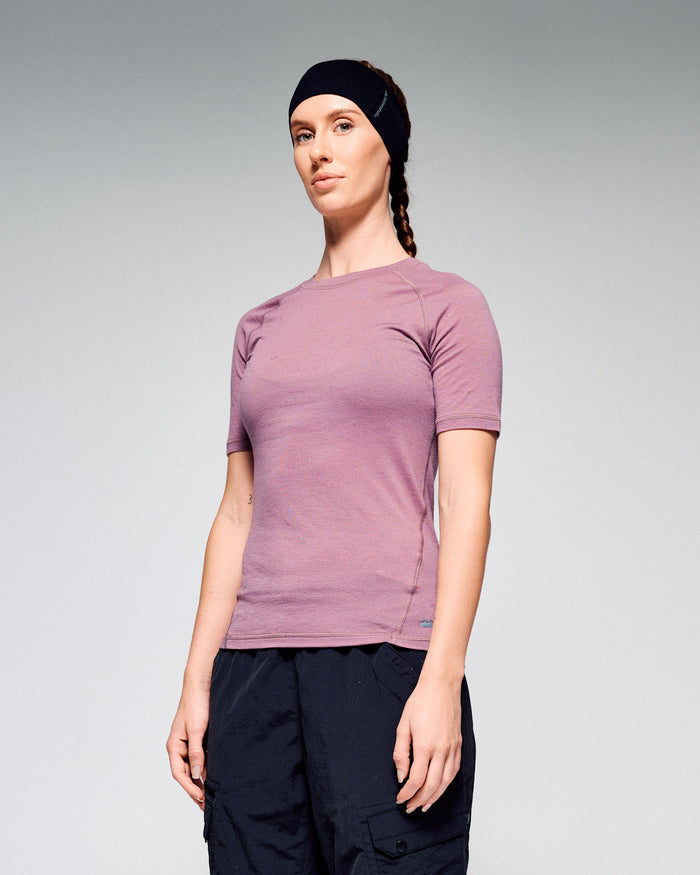 b0540_oug_k_merino_125_womens_baselayer_short_sleeve_tee_a_1777437514000
