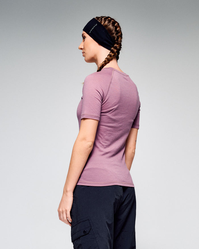 b0540_oug_k_merino_125_womens_baselayer_short_sleeve_tee_c_1777437510000