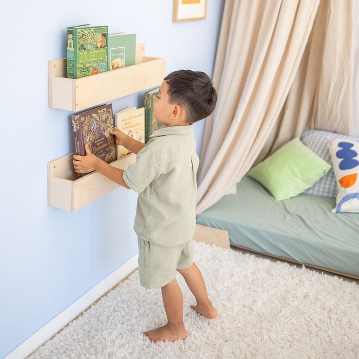 Wooden Rin Shelf