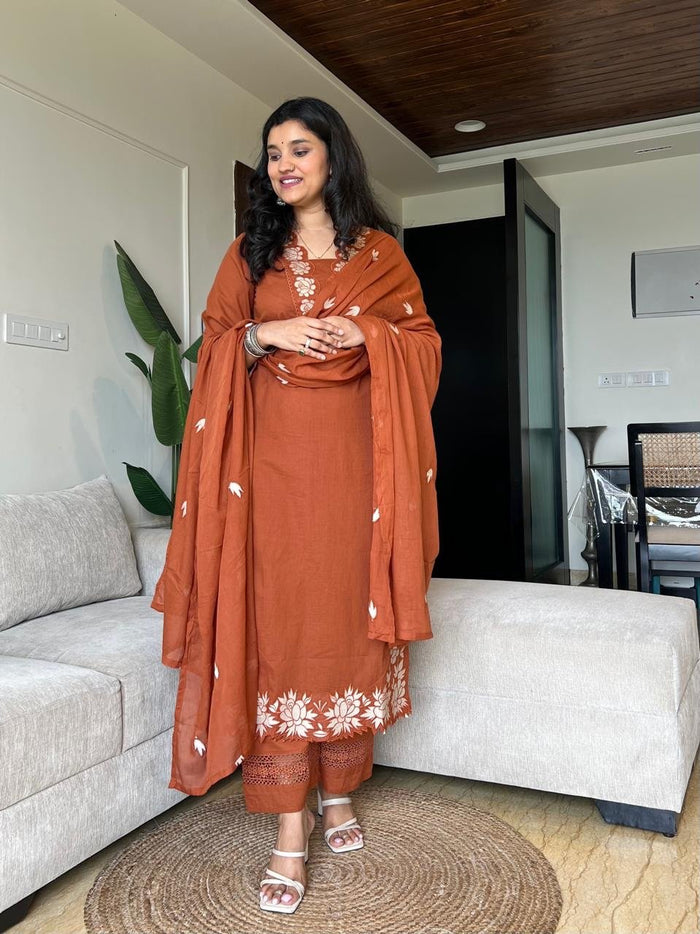 Yasha Luxe Cutwork Mulmul Set