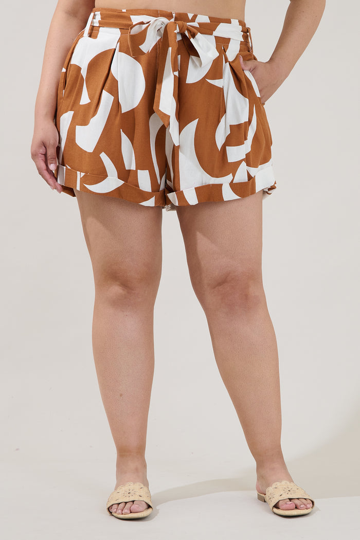 Zaferia Bermuda Shorts Abstract Curve